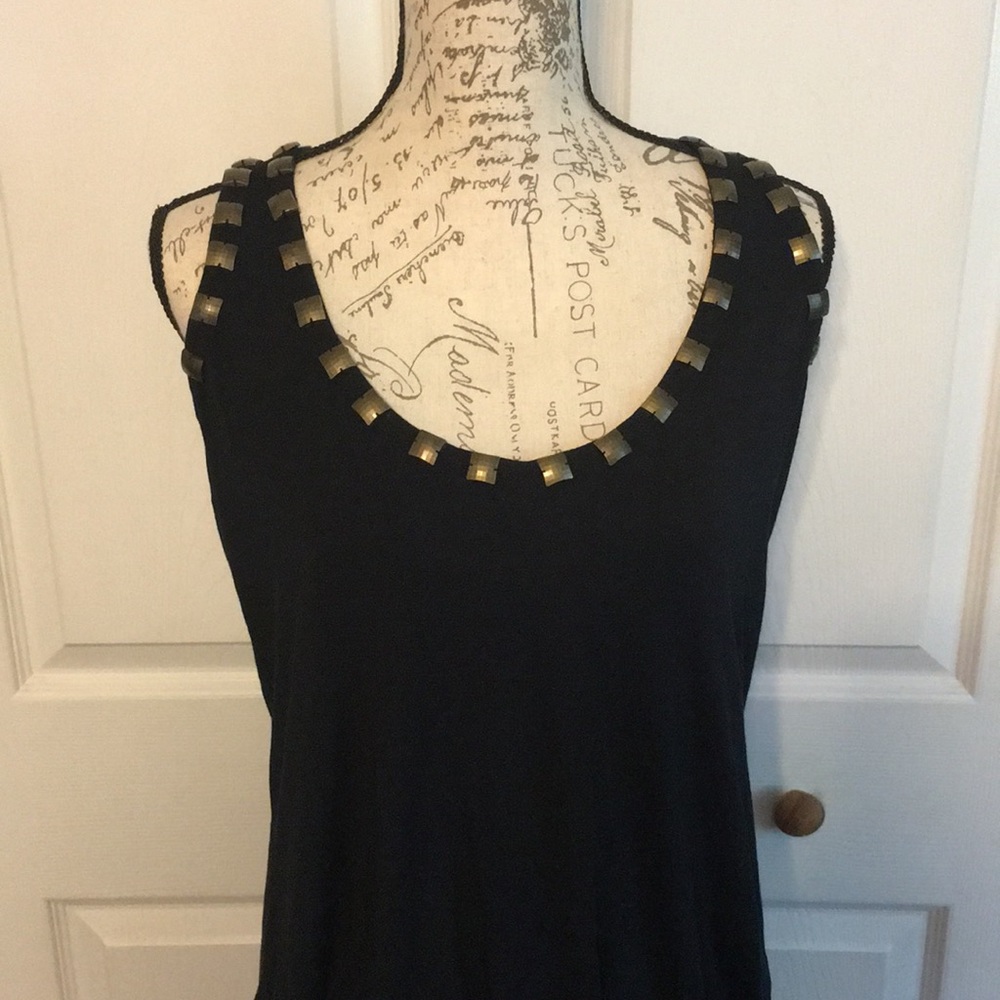 Arden B Tank